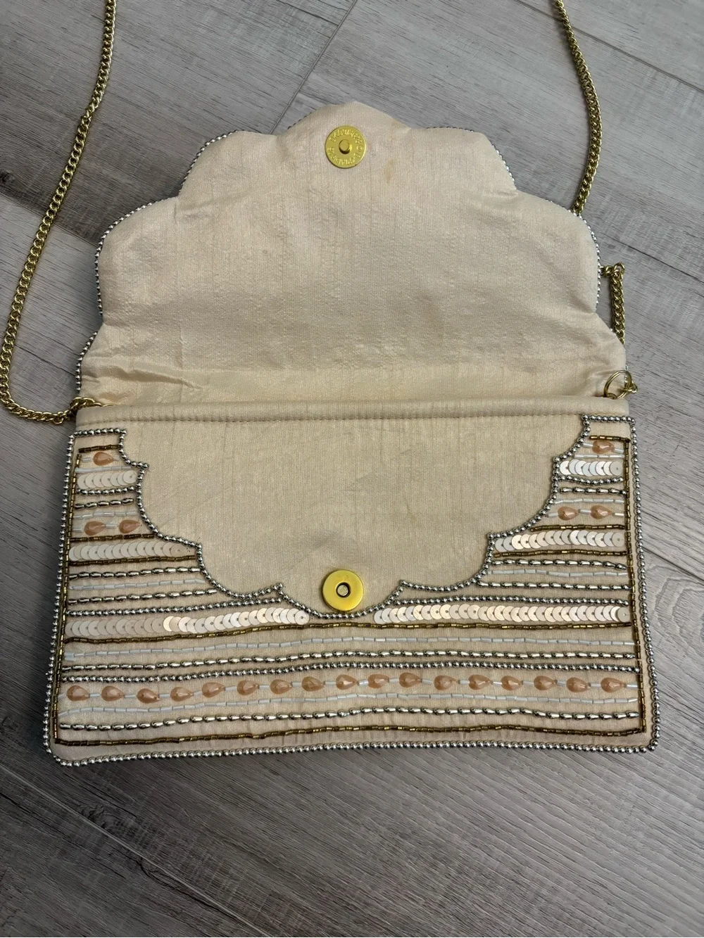 Lulus Beaded Art Deco Evening Clutch Crossbody Champagne Gold Sequin